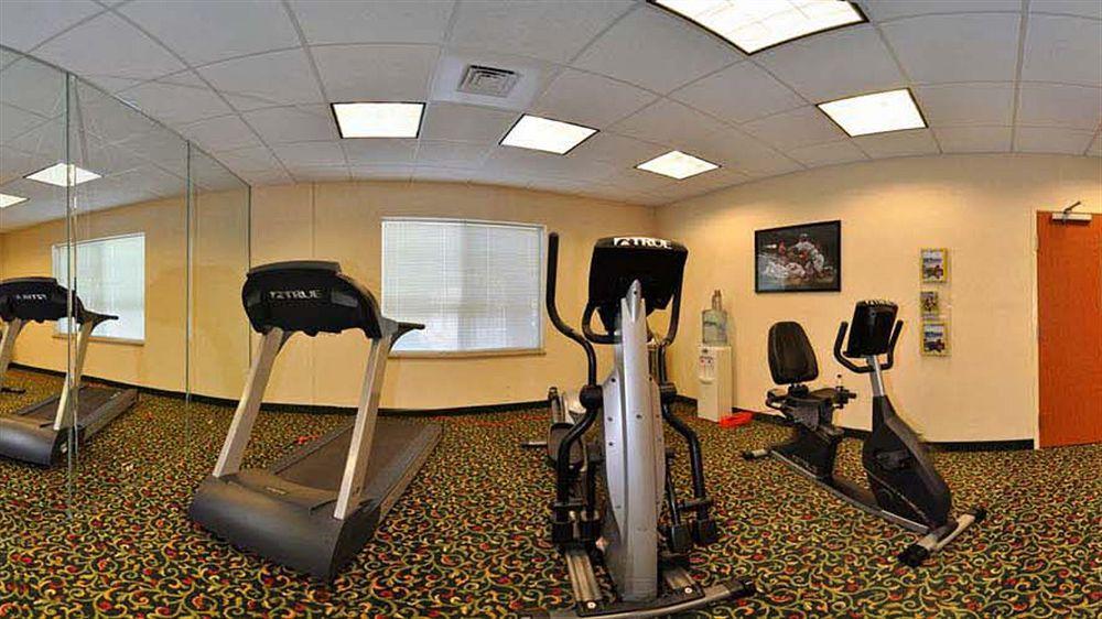 Fairfield Inn & Suites Марианна Екстериор снимка